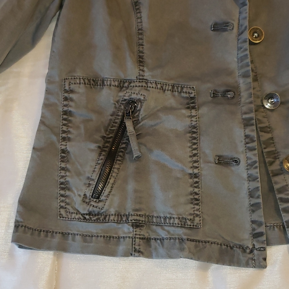 Light weight jacket - Picture 6 of 9